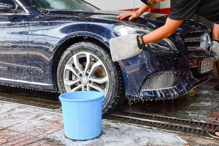 dịch vụ rửa xe ô tô TPHCM