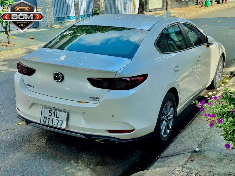 Giá phủ ceramic cho xe Mazda 3 phụ thuộc vào nhiều yếu tố khác nhau