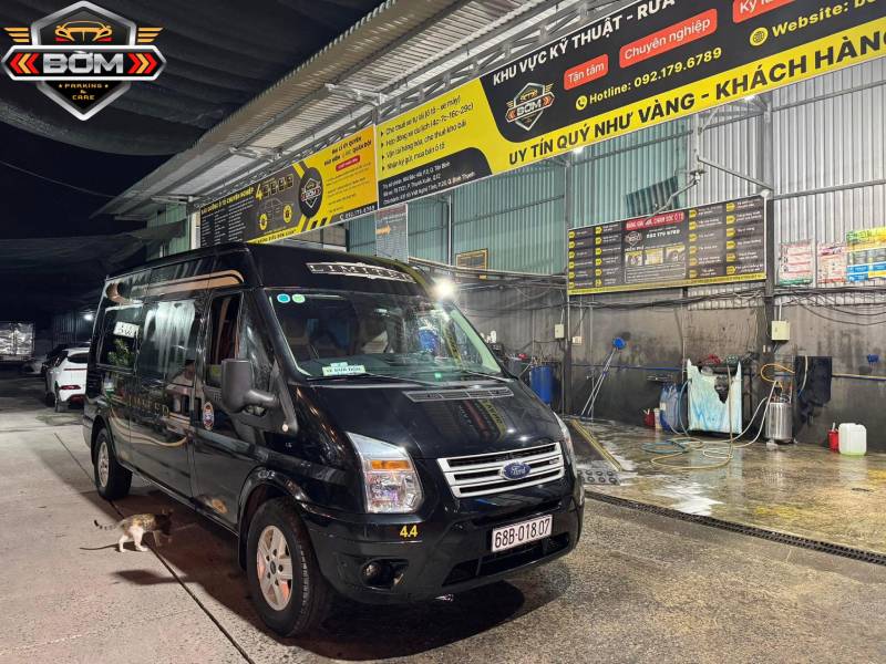 Cho thuê tự lái Ford Transit sự lựa chọn lý tưởng dành cho bạn