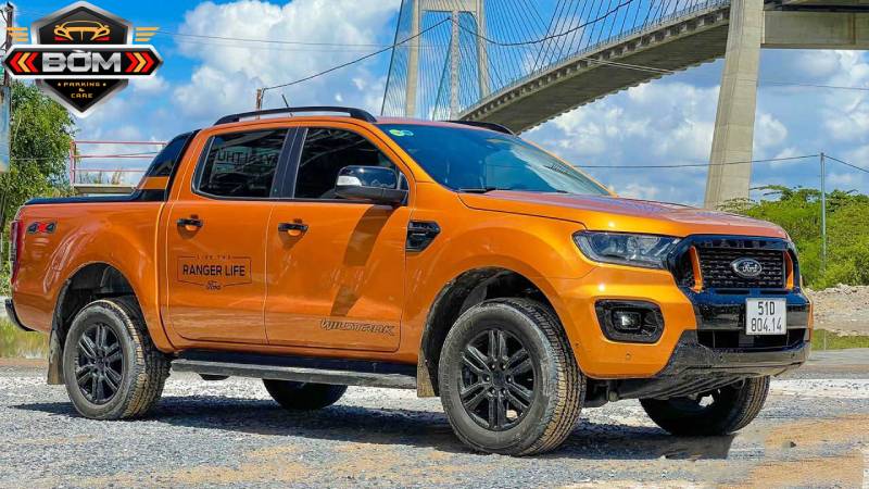 Cho thuê xe bán tải Ford Ranger 4 chỗ tự lái