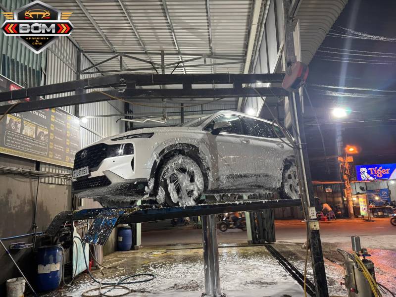Bờm Auto: Dịch vụ rửa xe chuyên nghiệp & chăm sóc xe toàn diện