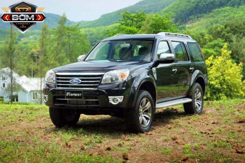Tại sao nên chọn thuê xe tự lái khi khám phá TP.HCM?