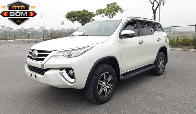 Thuê xe tự lái dài hạn: Giải pháp thay thế mua xe cá nhân