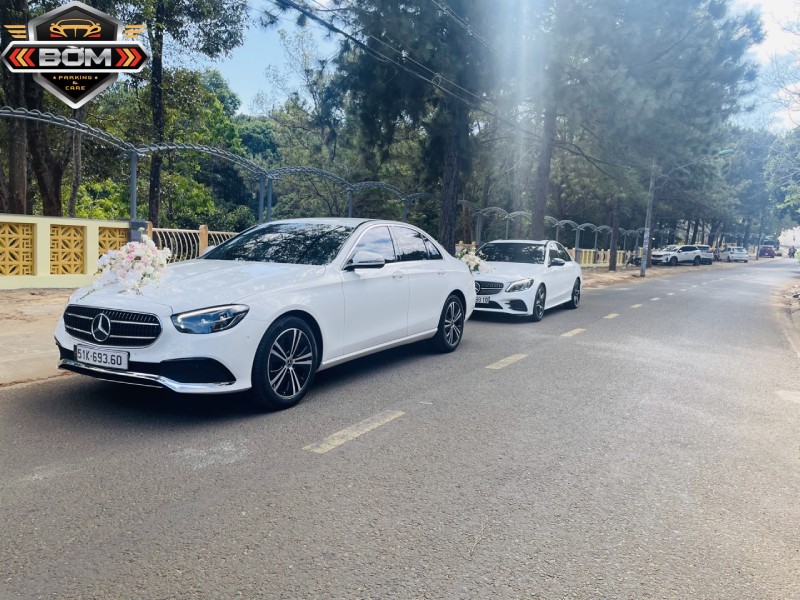 3 mẫu xe Mercedes được ưa chuộng hiện nay để phục vụ cho lễ cưới