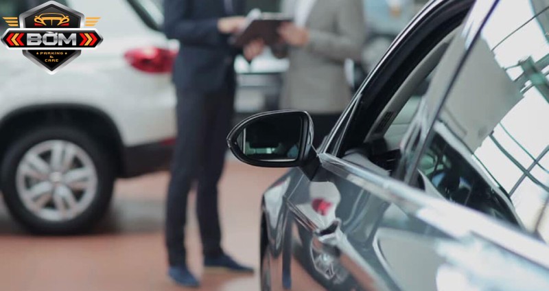 Mẹo đổ xăng tiết kiệm cho người thuê xe tự lái