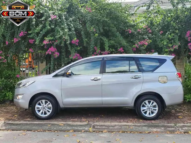 Nên thuê xe 7 chỗ có tài đối với những trường hợp sau