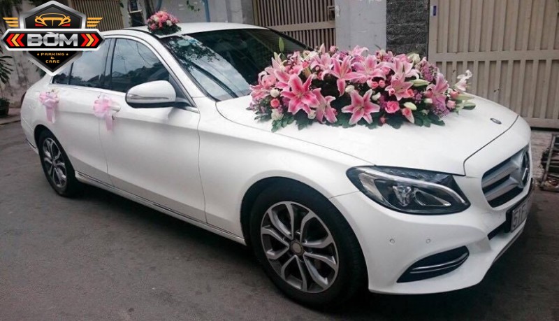 Những chi phí phát sinh khi thuê xe cưới
