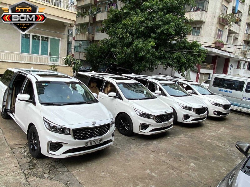 Giải đáp thắc mắc thường gặp khi thuê xe tự lái