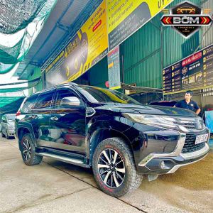 Mitsubishi Pajero Sport – Xe tự lái