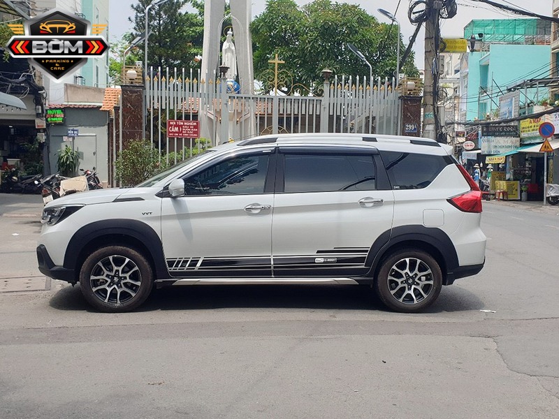 Dịch vụ thuê xe tự lái 7 chỗ: Tối ưu cho công tác và đón tiếp đối tác