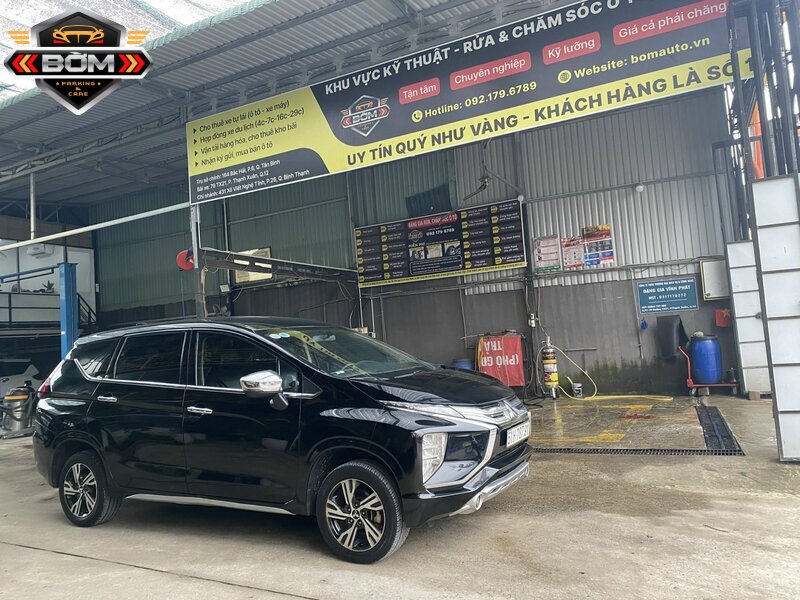 Nhận và kiểm tra xe trước khi chọn dịch vụ thuê xe tự lái Củ Chi