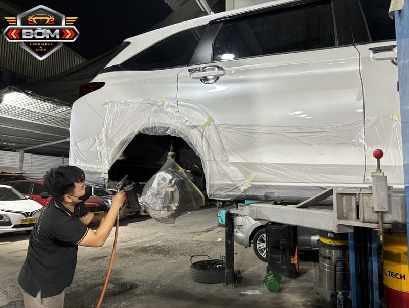 Những lợi ích khi lựa chọn phủ bóng cho xế yêu