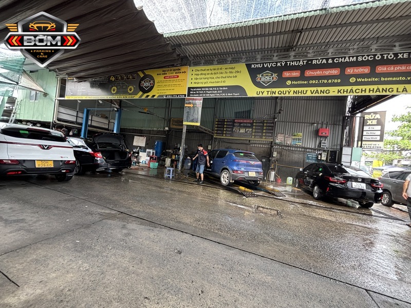 Một quy trình rửa xe ô tô chuyên nghiệp