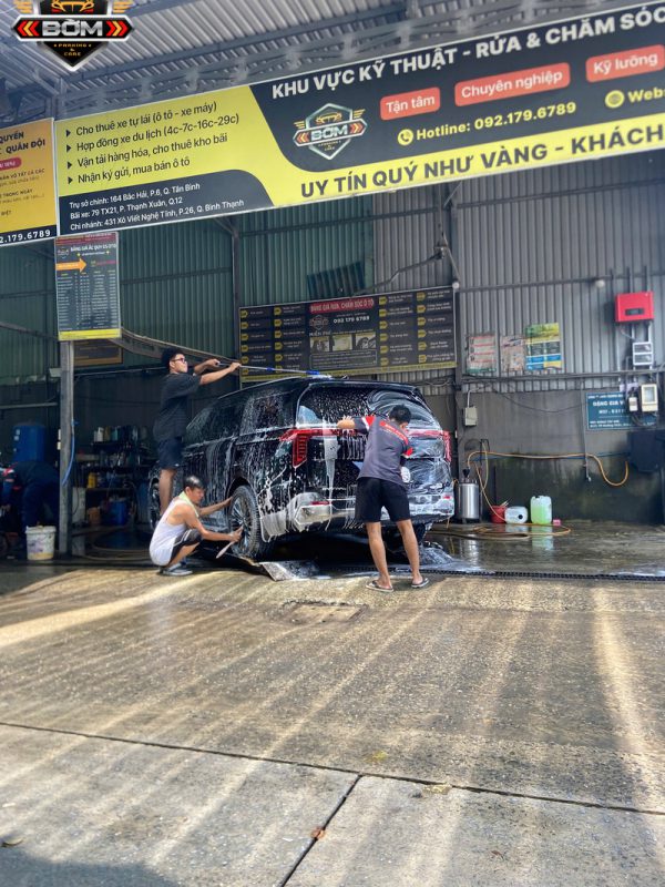 Những sai lầm thường gặp khi rửa xe tại nhà