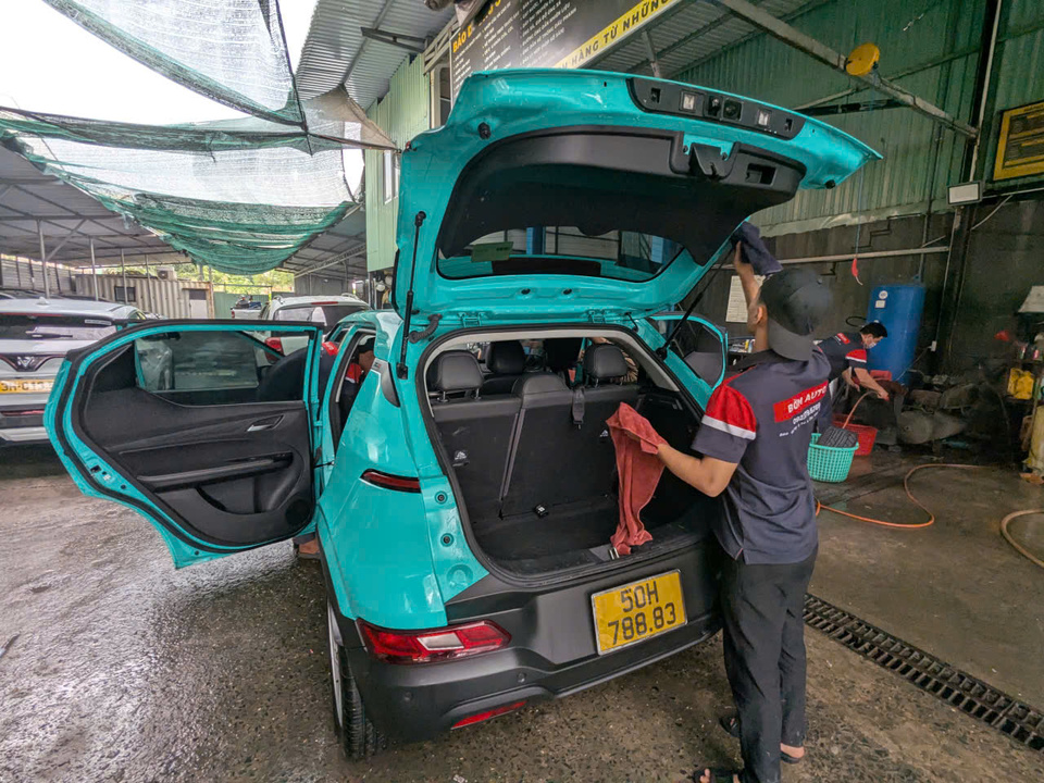 Vệ sinh nội that xe ô to