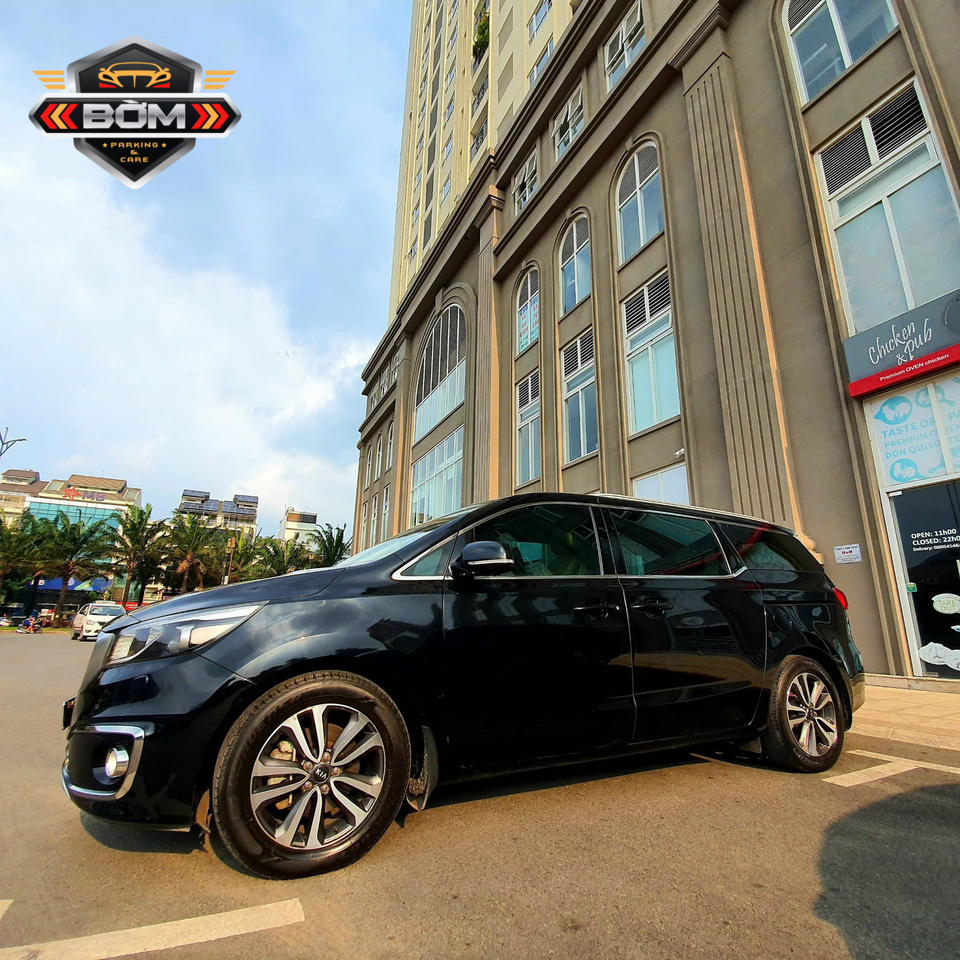 Cho thuê xe 7 chỗ có tài xế tại TPHCM